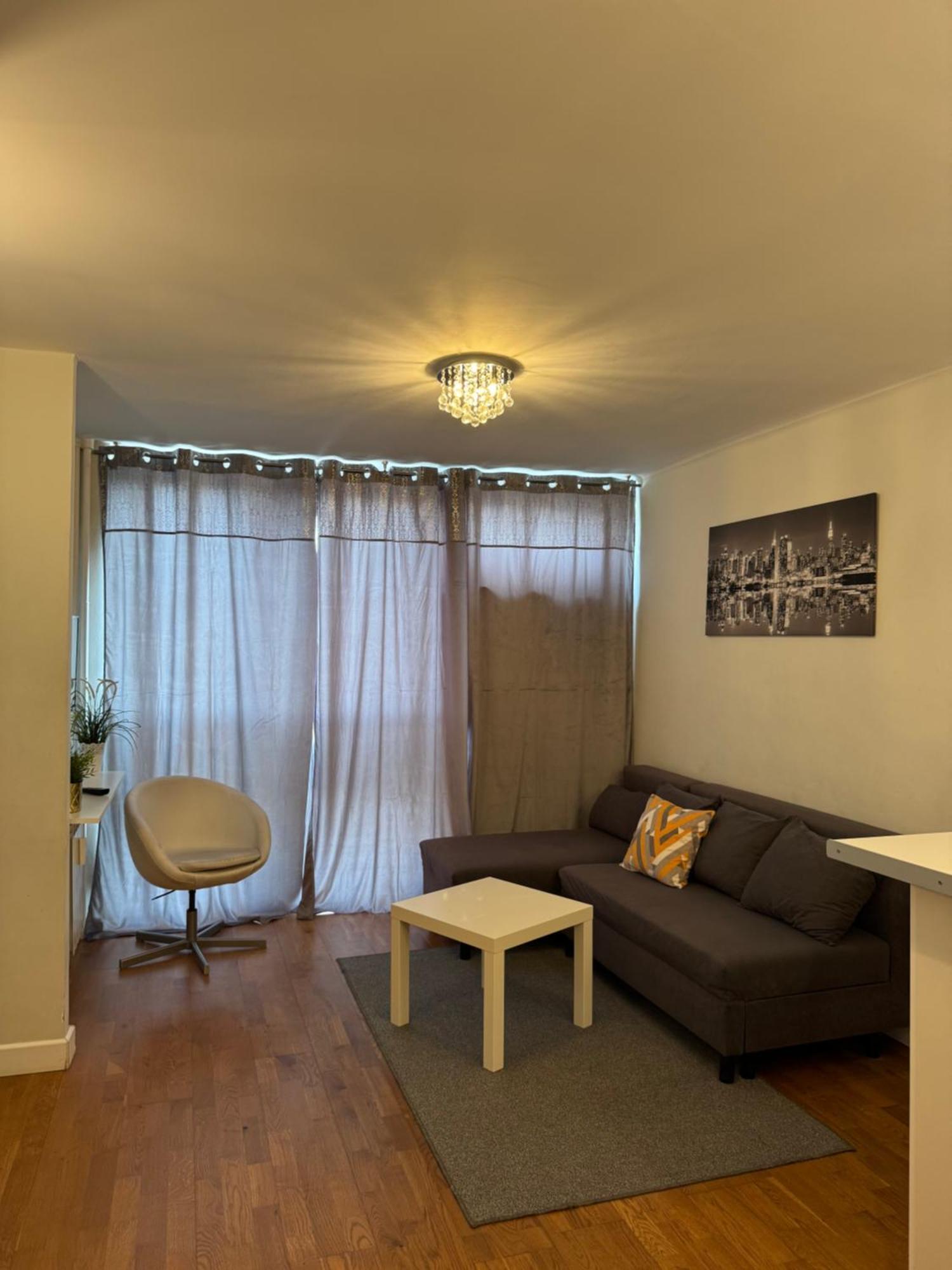 Coser Centrum Apartamento Varsovia