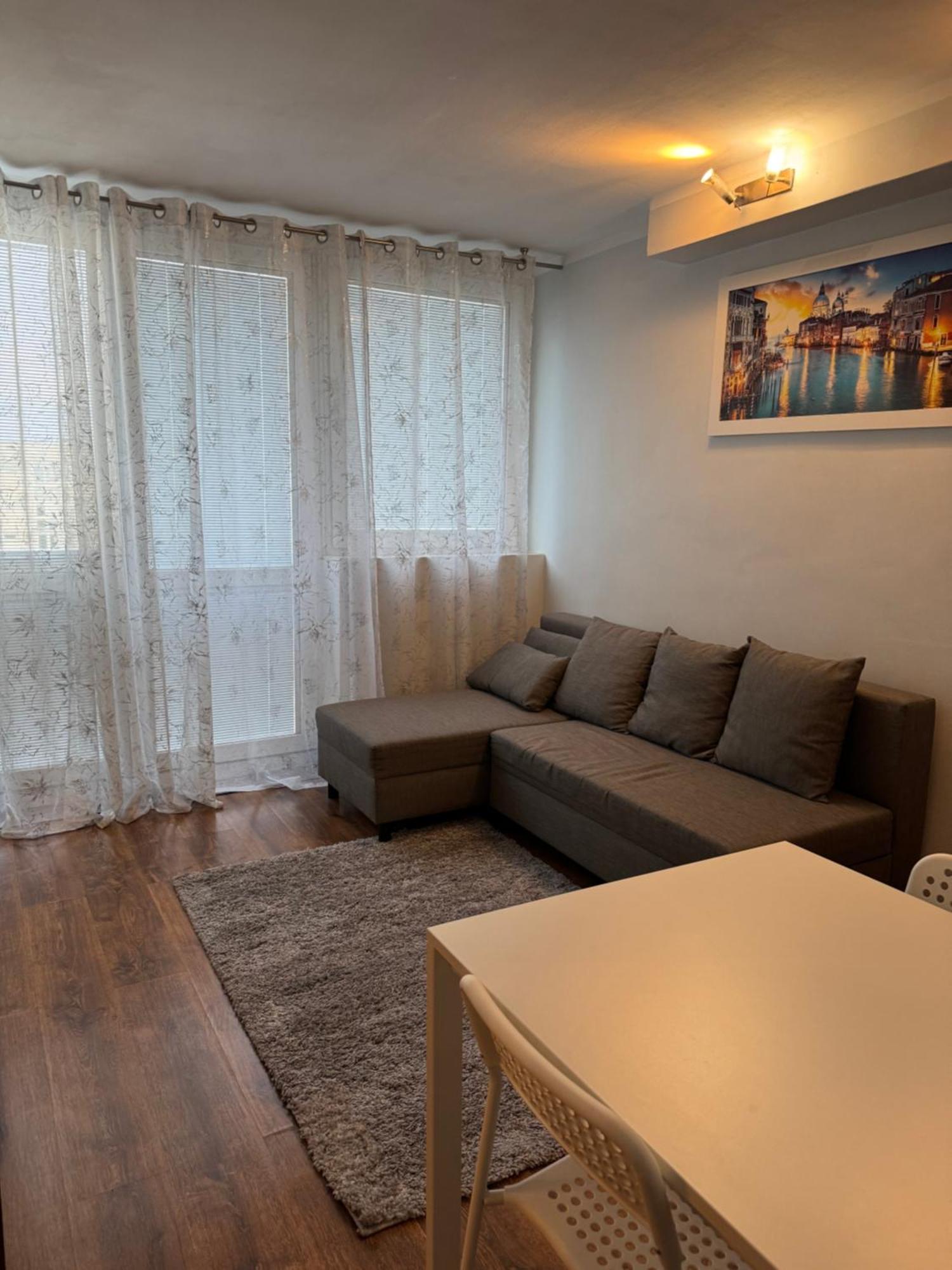 Coser Centrum Varsovia